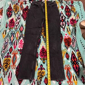 Black Abercrombie 90’s slim straight ultra high rise jeans